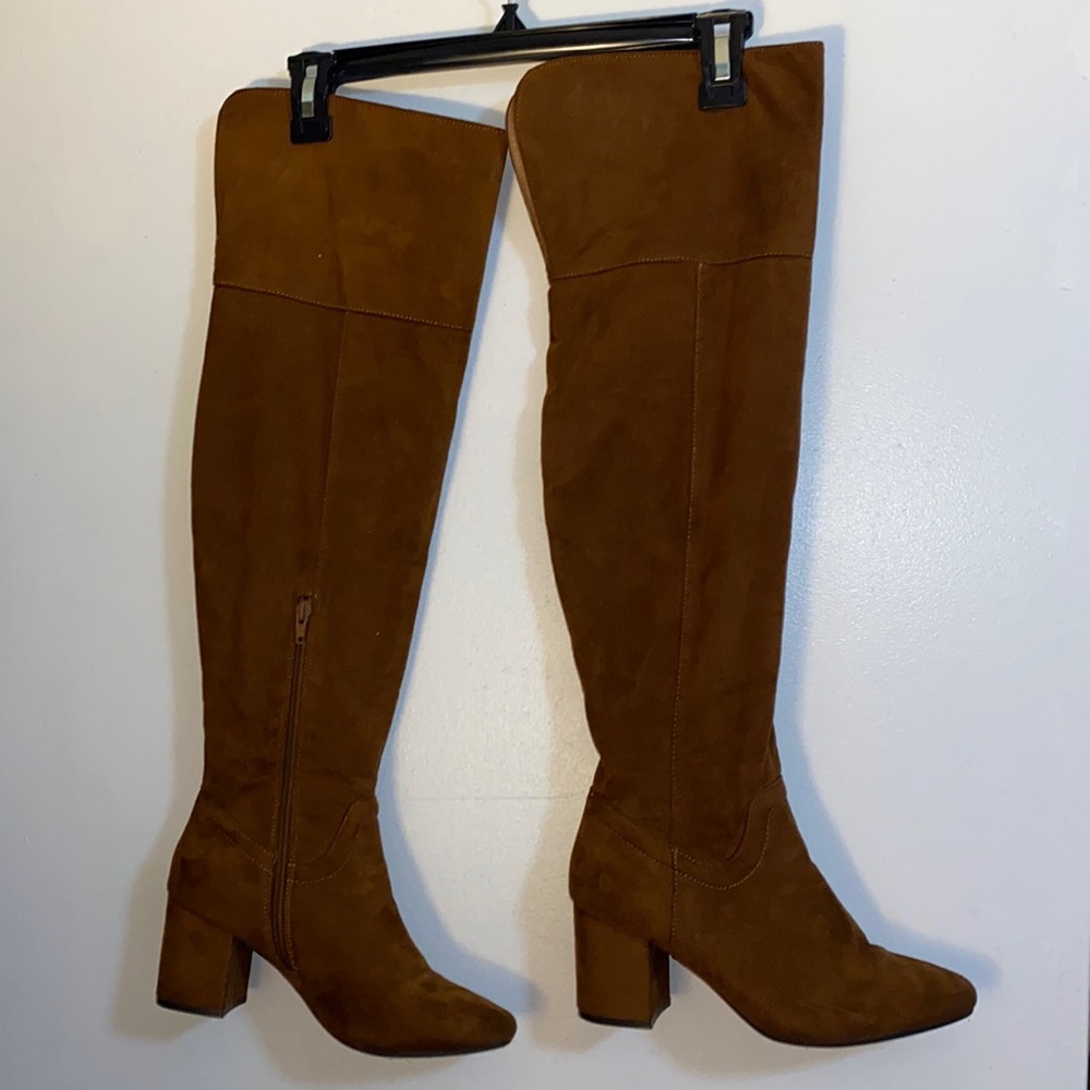 Hot Kiss knee high boots